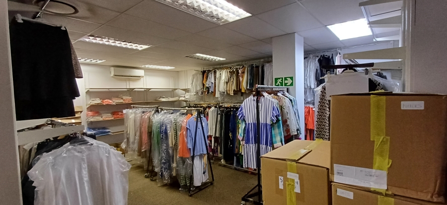 To Let commercial Property for Rent in Somerset West Mall Triangle Western Cape